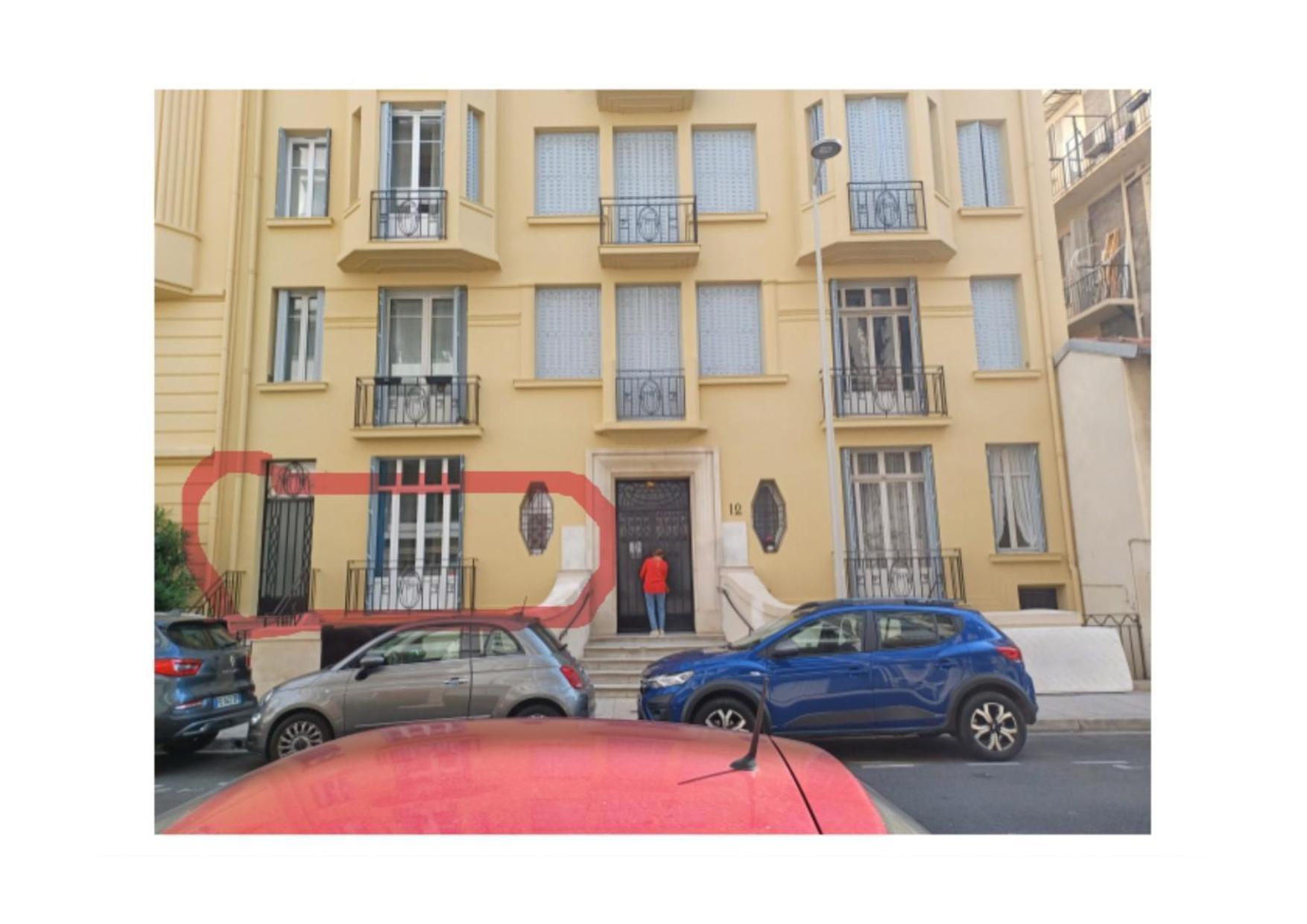 Extraordinaire Grand Studio Au Centre 6 Minutes A Pied De La Plage Et L'Hotel Negresco Niza Exterior foto